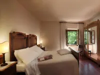 Borgo San Benedetto Hotels in Palaia