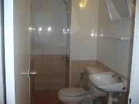 T8 Guesthouse Challenger Muang Thong Thani - spa