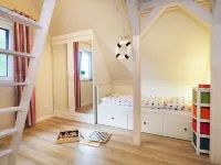Charming Fisherman's Cottage on the Szczecin Lagoon on a Large Plot. - Wifi