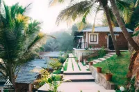 Atmani Waterfront Resort Hotel di Cola