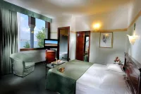 Russo Palace Hotel