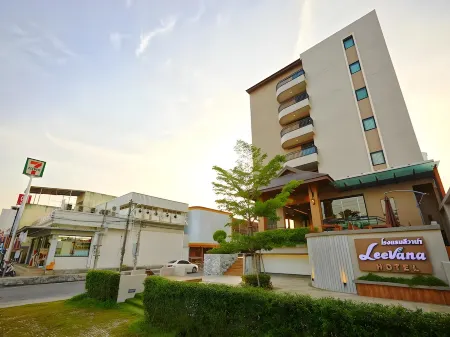 Leevana Hotel Отели рядом с достопримечательностью «Hatyai Van Tour»