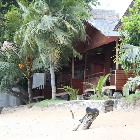 Cavery Beach Hotel