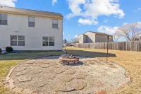 Spacious 4BR Near Grand Park – Game Loft, Office & Family-Friendly Comfort! Hotel a Westfield