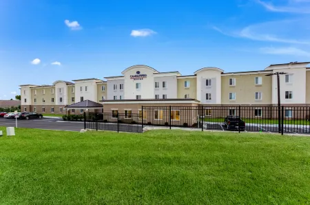 Candlewood Suites Brighton