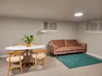 Entire home 3B/3B 2356 sq.ft