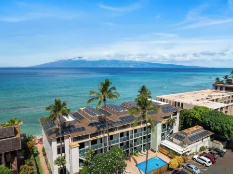 Stunning Modern 3BD West Maui Oceanfront Gem! AC, WIFI, baby & beach gear