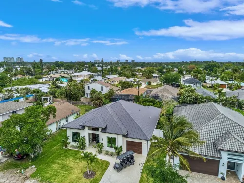 Maple Shore Homes Welcomes you to Modern Oasis Naples Park!