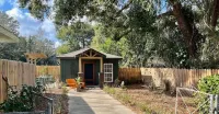 Modern Farm House Pensacola, FlCentrally located in the heart of Pensacola - Wifi