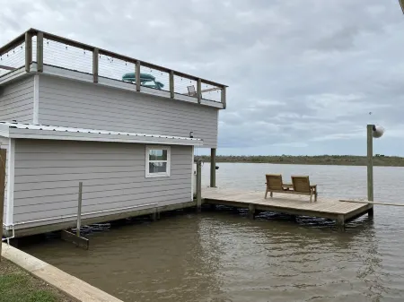 Caney Creek Fishing Lodge