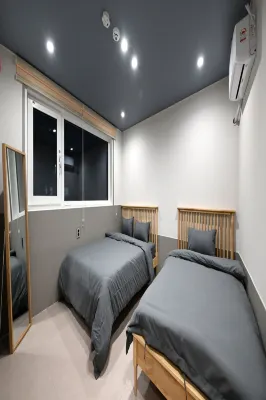 Stay with Yeonnam - B&Bs (Bed and breakfast)