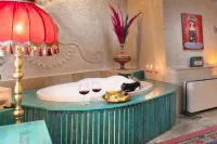 Cappadocia Acer Cave Hotel - Hot Tub
