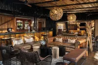 Kruger Gate Hotel - bar