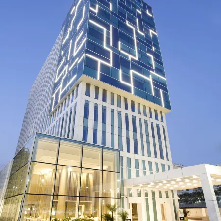 Venit Mio Hotel Отели рядом с достопримечательностью «Фьючер Арена»