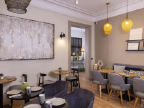 Hôtel le Fer à Cheval Hotels in Trouville-sur-Mer