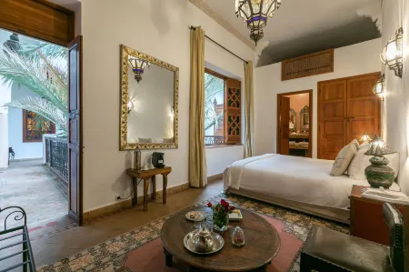 Riad Les Trois Palmiers El Bacha Отели в г. Марракеш