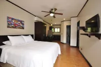Hotel Colono Beach Hotels in Sardinal