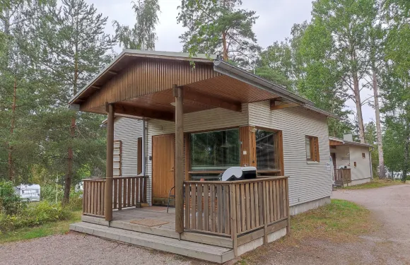 海諾蘭草場-假日和露營