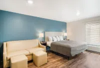 WoodSpring Suites Thornton-North Denver Hotels in Brighton