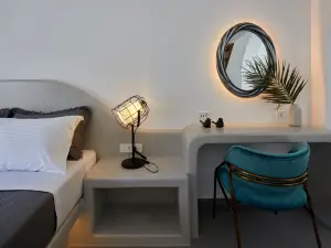 Mountain and Sea Suites