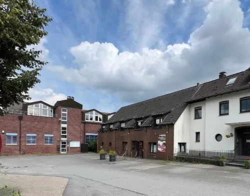 Rheinländer Seehotel Hotel a Monheim am Rhein