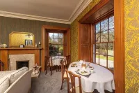 Maxwelston Farmhouse Hotels in Girvan