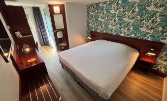 Kyriad Bordeaux - Lormont
