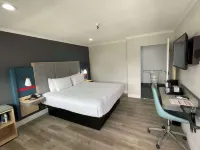 The Midtowner Hotel, SureStay Collection by Best Western Hotels in Sacramento