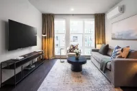 Luxury Apartments by Hyatus at the Asher