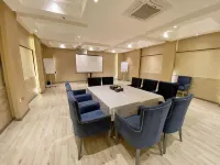 Lian Park Hotel Các khách sạn ở Al Khobar