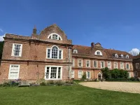 Kingston Road House by Redwood Stays Hotels in Camberley