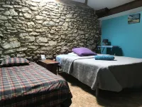 Chambres Bambou & Corail & Music Hôtels à : Hagetmau