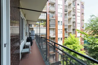 Trendy Corner - Fashion District Hotels in 