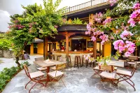 Temple Tree Resort & Spa Hotels near Basundhara park