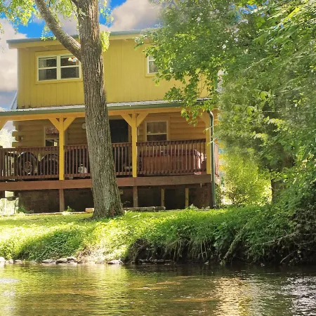 Yellow Cabin on the River 2 Bedroom Cabin by RedAwning