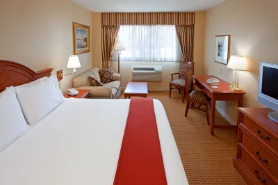 Rockville Centre Hotel - JFK Airport Hotels in Freeport