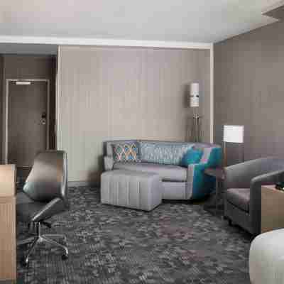 Courtyard Pullman Rooms