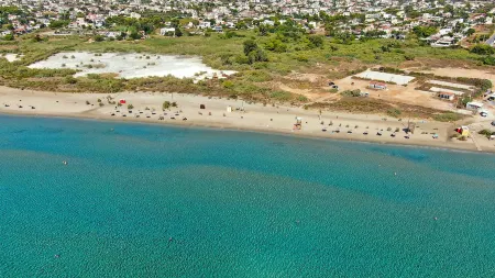 Penthouse & Apartments by the Sea Airport Airstay Отели в г. Артеми