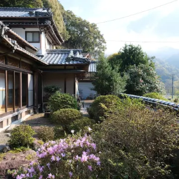 Shimanto Riverside Hideaway