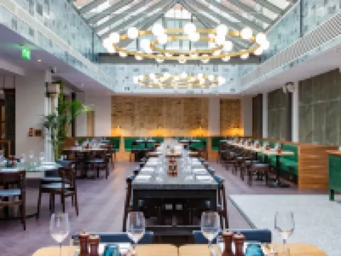 โรงแรมเทเลกราฟ - โคเวนตรี โรงแรมในโคเวนทรี