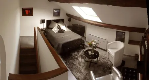 Le Petit Domaine de Bois Avril Hotels in Taingy