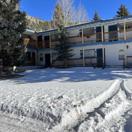 Mountain View Lodge