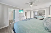 Coastal Tides at Enclave 403a Hotels in Destin