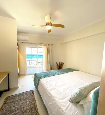 Beachfront 2-Bed Luxury Apartment - Agios Gordios Corfu Greece