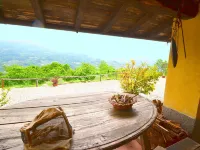 Vintage Cottage in Pescia with Hot Tub - 2-Star