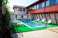 Casa Bazna - Kolam Renang