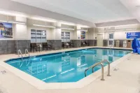 Drury Plaza Hotel College Station - 2-Sterne
