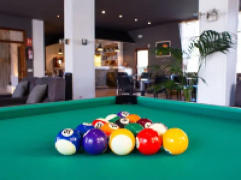 Pey Resort Hotels in Sort