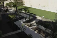 Point de Vue Guesthouse Hotels near Siġġiewi Church Of St Nicholas