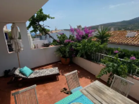 Designer house with parking and panoramic views Hotels in Cadaques